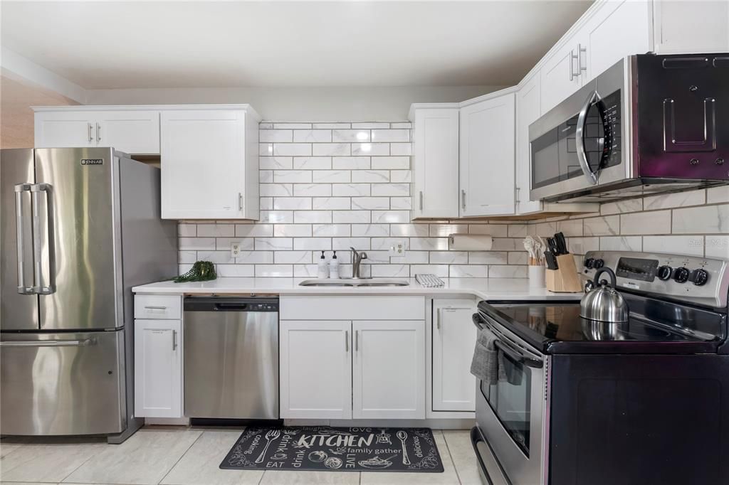 На продажу: $499,000 (3 спален, 2 ванн, 1802 Квадратных фут)