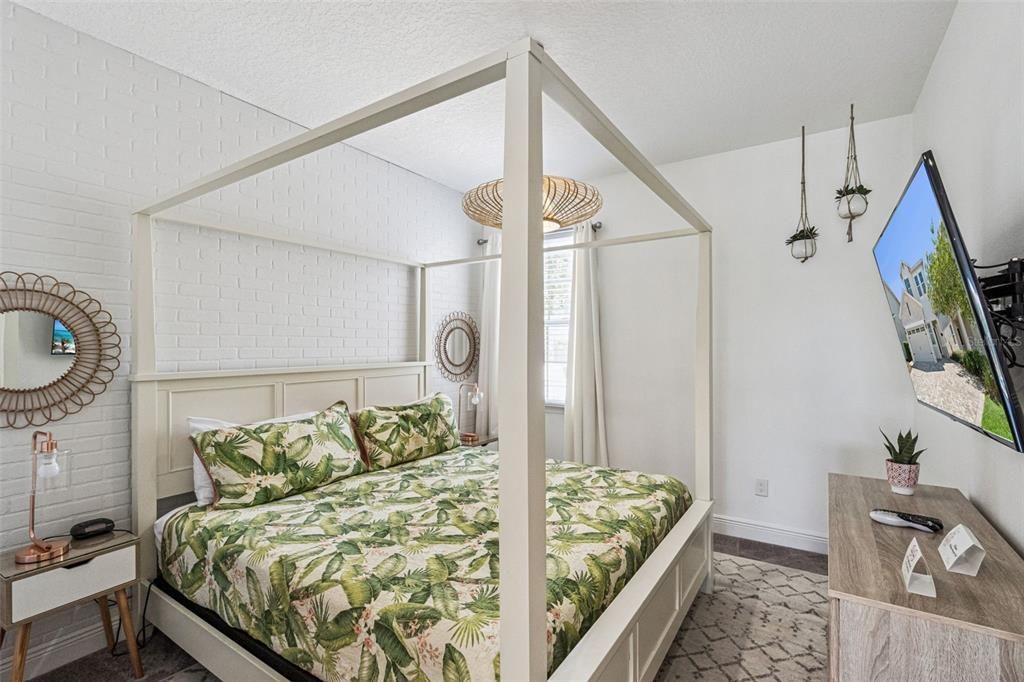 For Sale: $535,000 (4 beds, 3 baths, 2363 Square Feet)