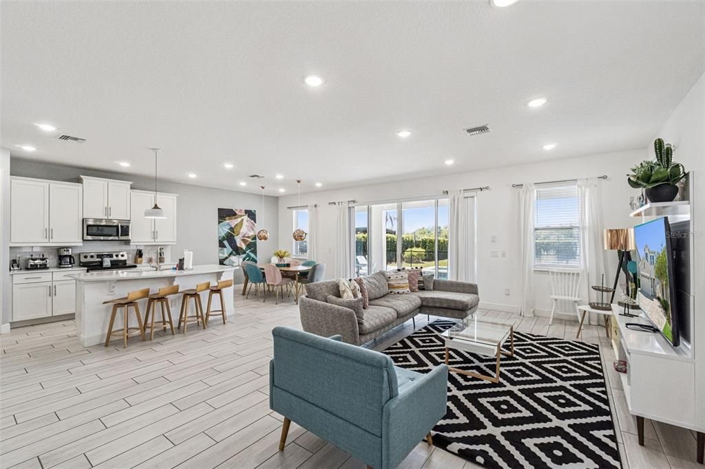 For Sale: $535,000 (4 beds, 3 baths, 2363 Square Feet)