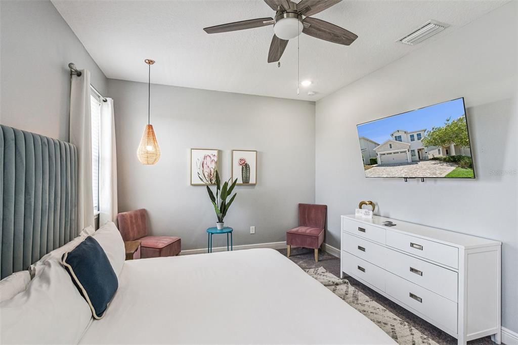 For Sale: $535,000 (4 beds, 3 baths, 2363 Square Feet)