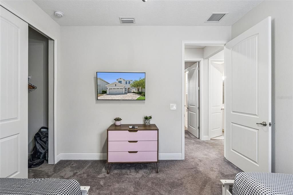 For Sale: $535,000 (4 beds, 3 baths, 2363 Square Feet)