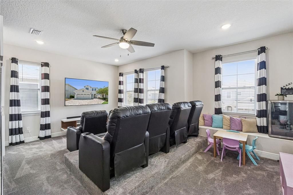 For Sale: $535,000 (4 beds, 3 baths, 2363 Square Feet)