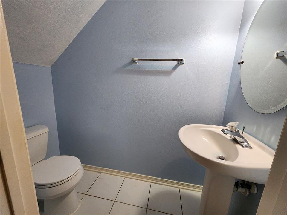 For Rent: $1,800 (2 beds, 2 baths, 1184 Square Feet)