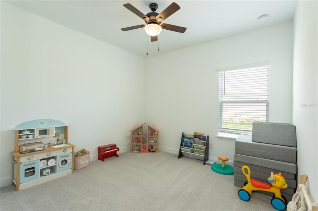 For Sale: $525,000 (4 beds, 3 baths, 2657 Square Feet)