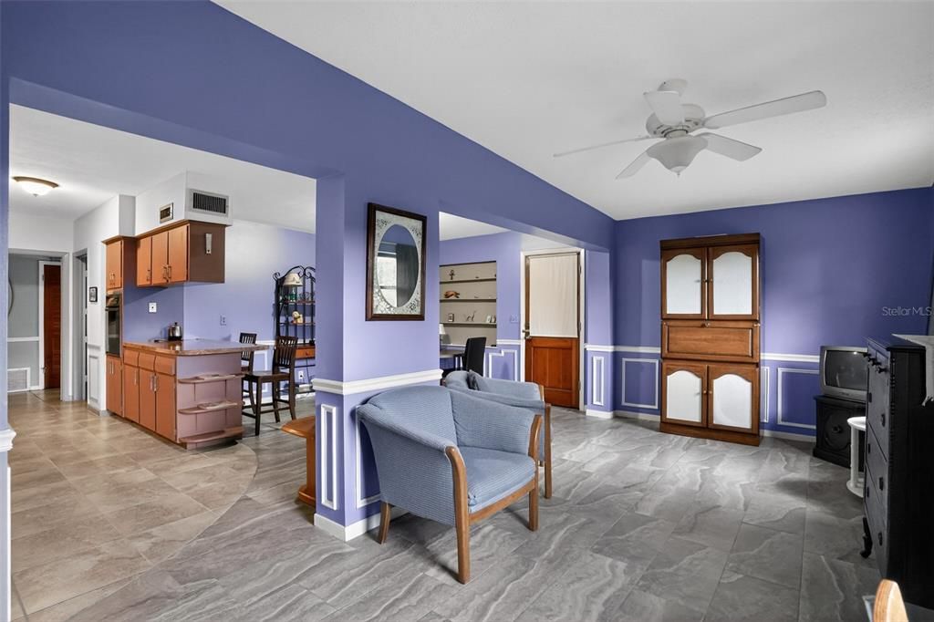 For Sale: $339,000 (3 beds, 2 baths, 1767 Square Feet)