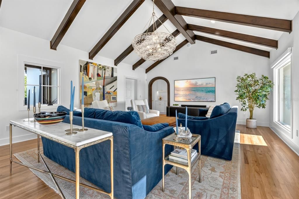 For Sale: $1,795,000 (3 beds, 3 baths, 2351 Square Feet)