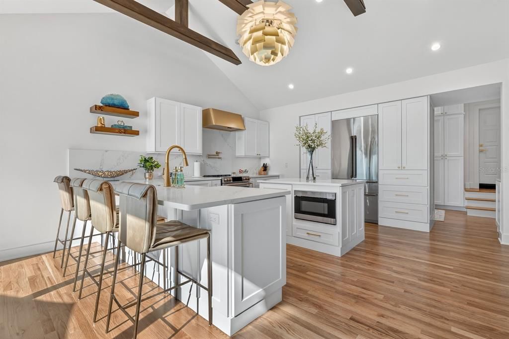 For Sale: $1,795,000 (3 beds, 3 baths, 2351 Square Feet)