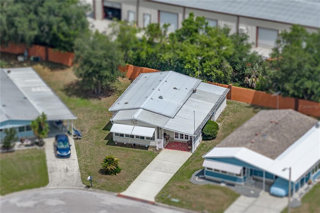 На продажу: $149,900 (2 спален, 2 ванн, 1086 Квадратных фут)