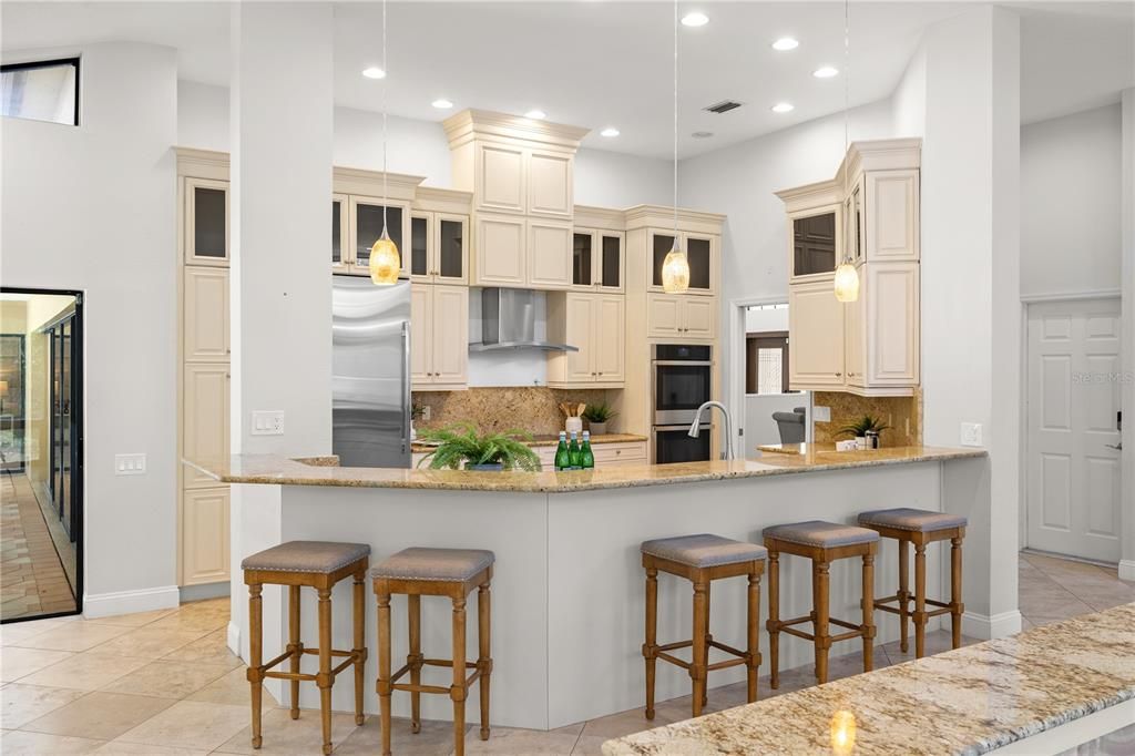For Sale: $1,400,000 (4 beds, 3 baths, 4245 Square Feet)