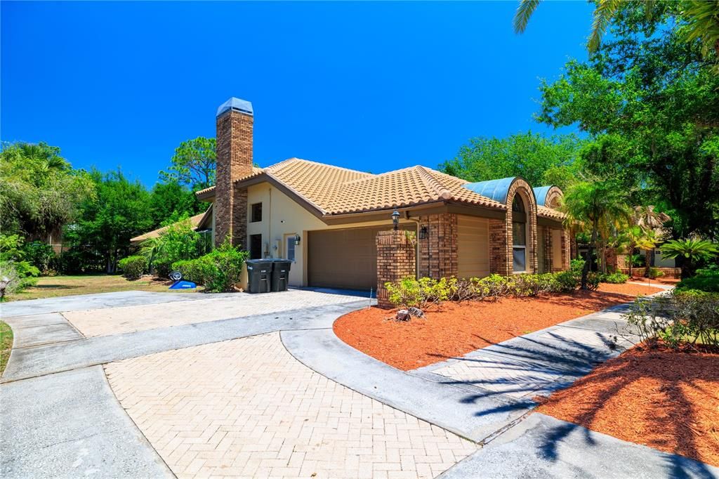 For Sale: $1,400,000 (4 beds, 3 baths, 4245 Square Feet)