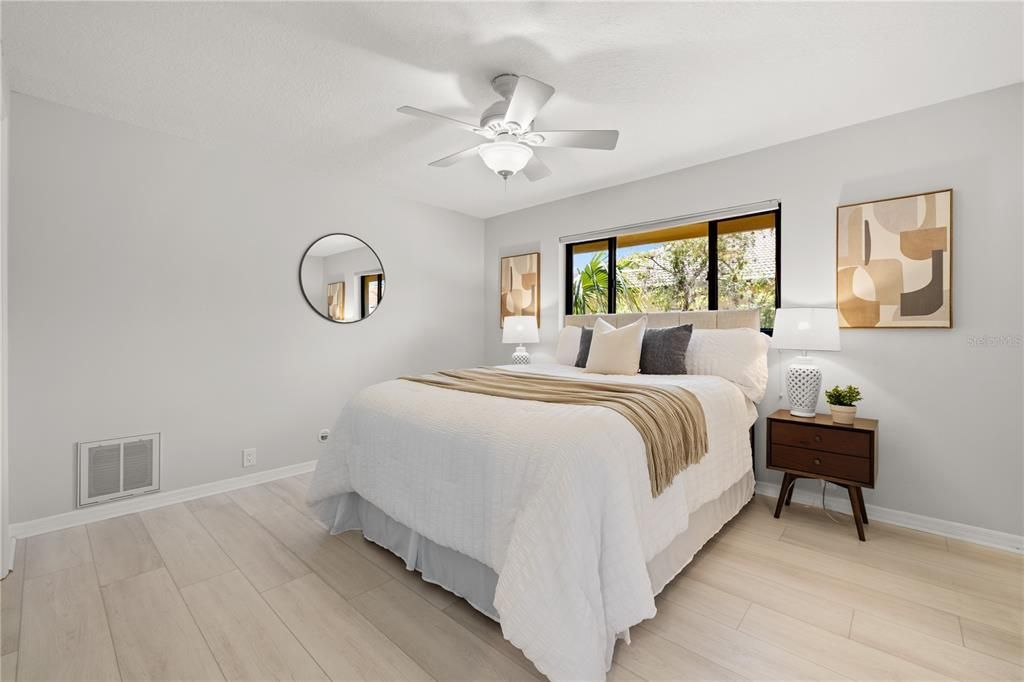 For Sale: $1,400,000 (4 beds, 3 baths, 4245 Square Feet)