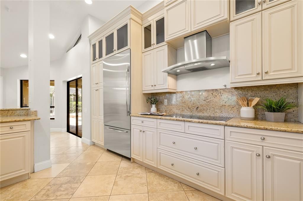 For Sale: $1,400,000 (4 beds, 3 baths, 4245 Square Feet)