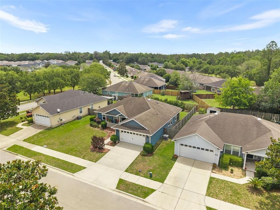 For Sale: $319,000 (4 beds, 2 baths, 1623 Square Feet)