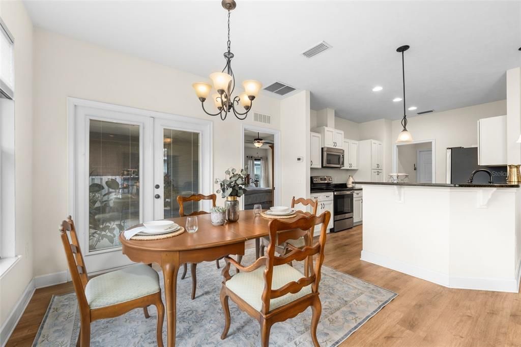 For Sale: $319,000 (4 beds, 2 baths, 1623 Square Feet)