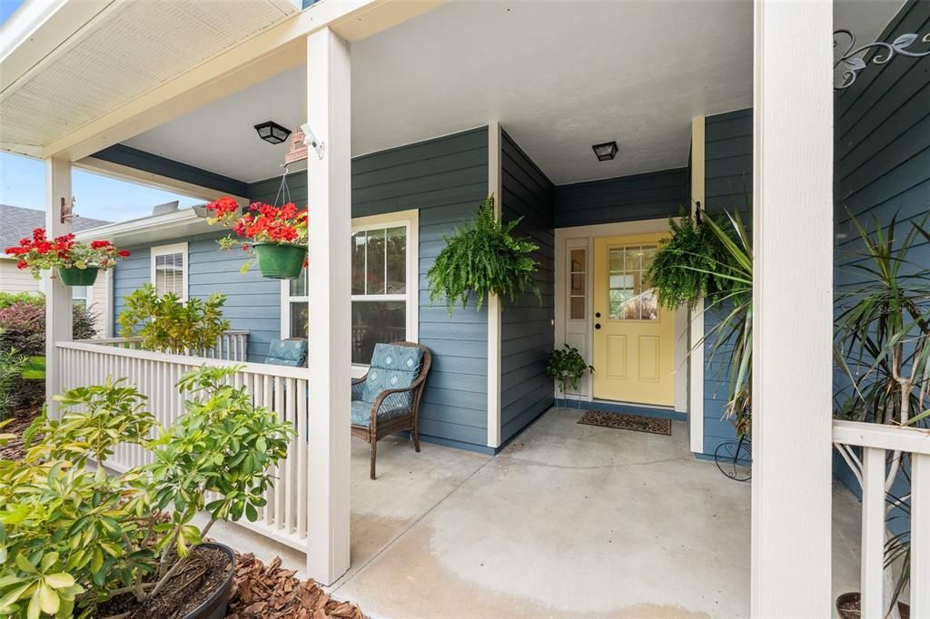 For Sale: $319,000 (4 beds, 2 baths, 1623 Square Feet)