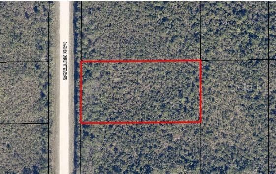 На продажу: $22,000 (1.04 acres)