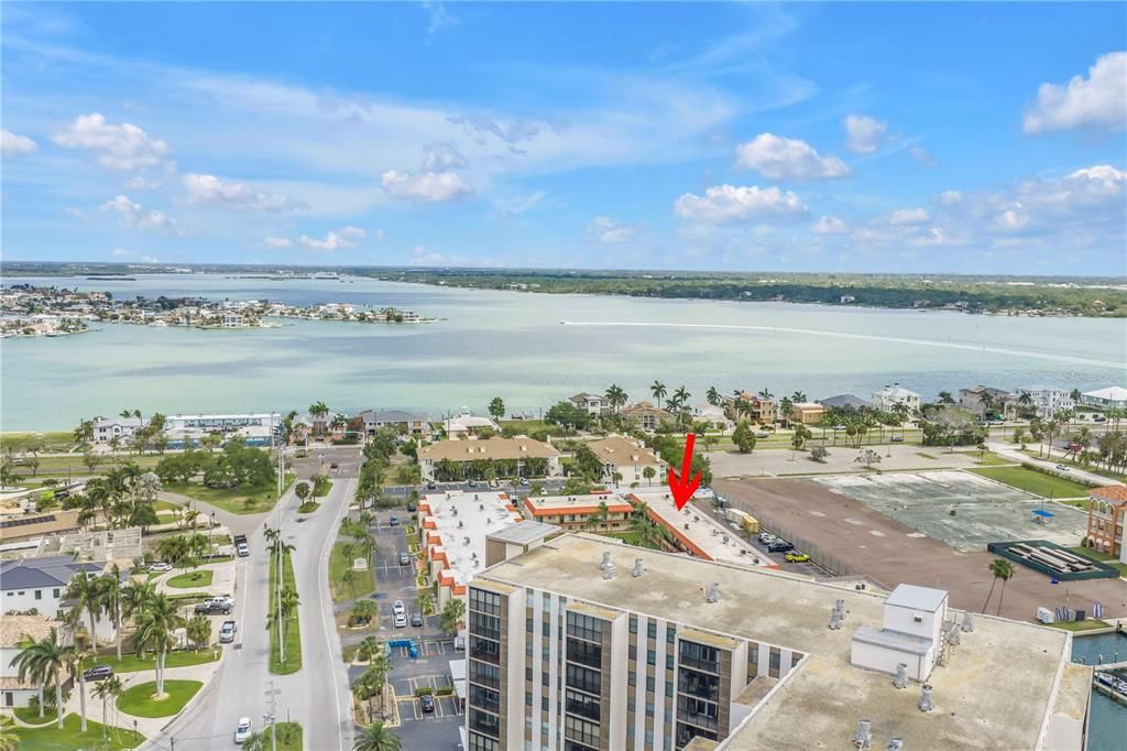 For Sale: $229,900 (2 beds, 1 baths, 760 Square Feet)