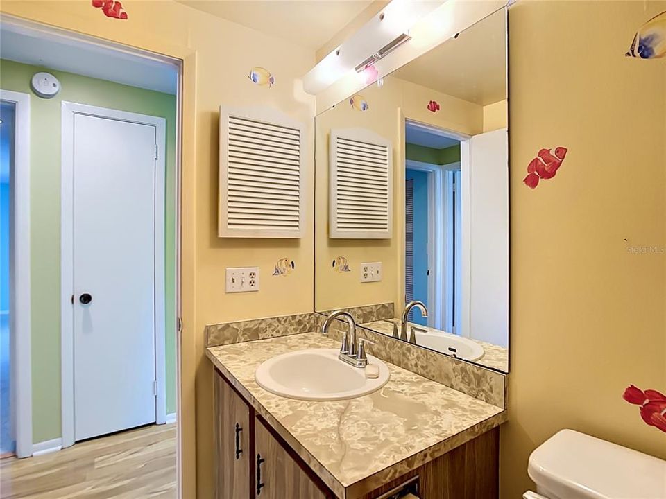 Activo con contrato: $235,000 (2 camas, 2 baños, 917 Pies cuadrados)