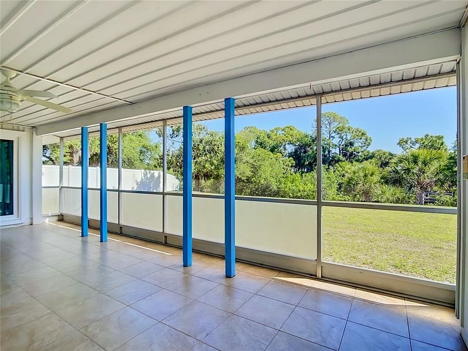 Activo con contrato: $235,000 (2 camas, 2 baños, 917 Pies cuadrados)