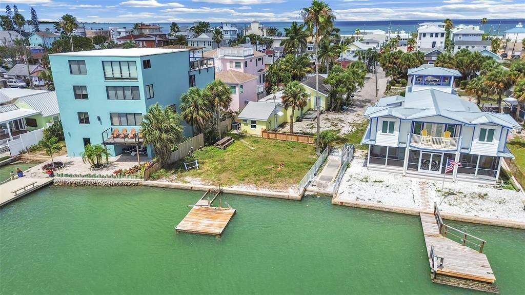 For Sale: $950,000 (0 beds, 0 baths, 1591 Square Feet)