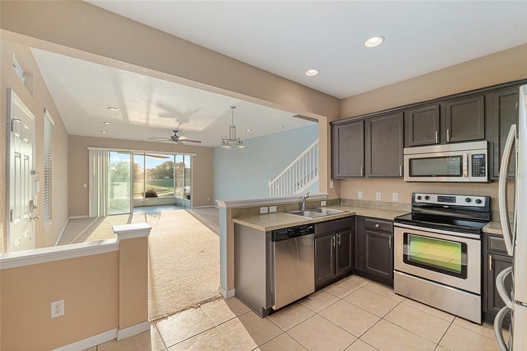 For Sale: $200,000 (3 beds, 2 baths, 1542 Square Feet)