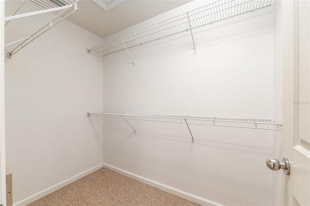 For Sale: $200,000 (3 beds, 2 baths, 1542 Square Feet)