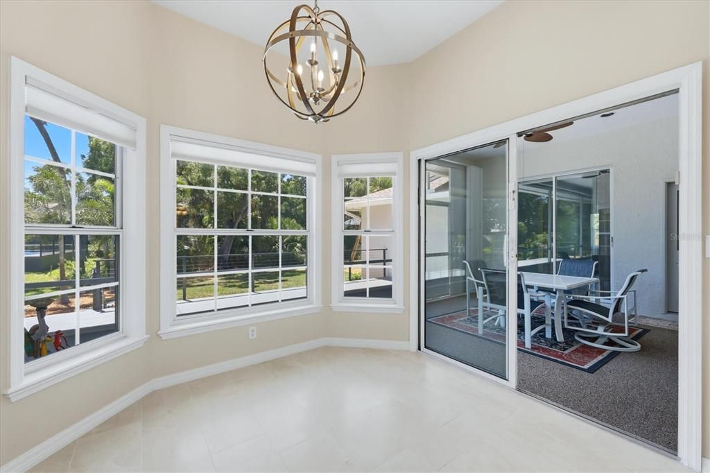 En Venta: $760,000 (4 camas, 3 baños, 2752 Pies cuadrados)