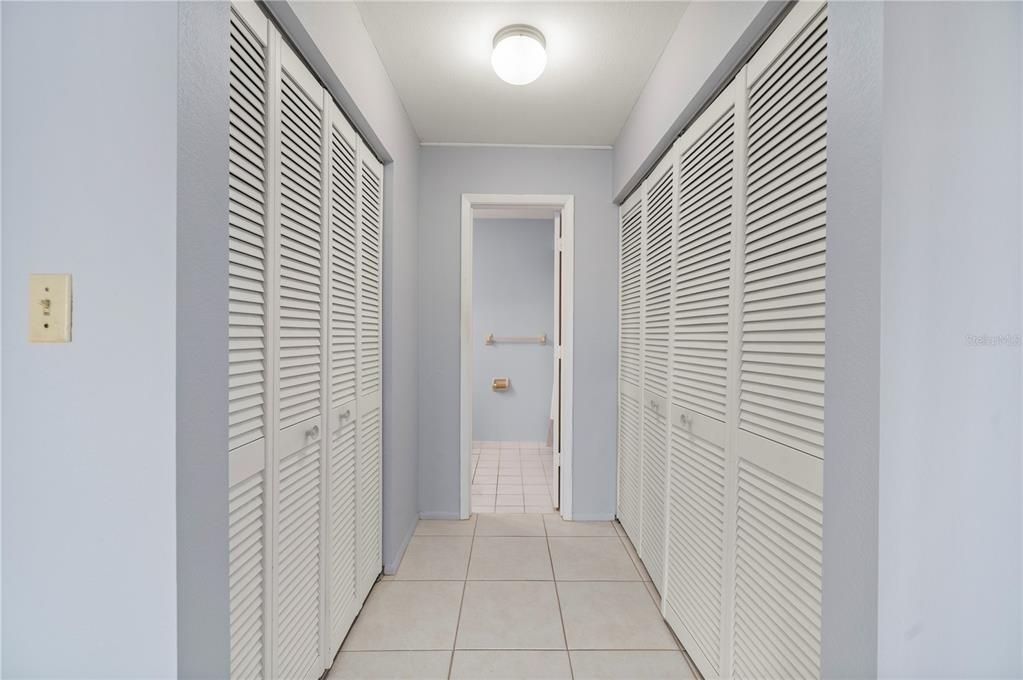 En Venta: $275,000 (2 camas, 2 baños, 1326 Pies cuadrados)