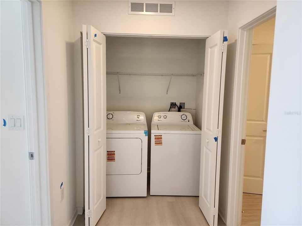 В аренду: $1,900 (2 спален, 2 ванн, 1023 Квадратных фут)