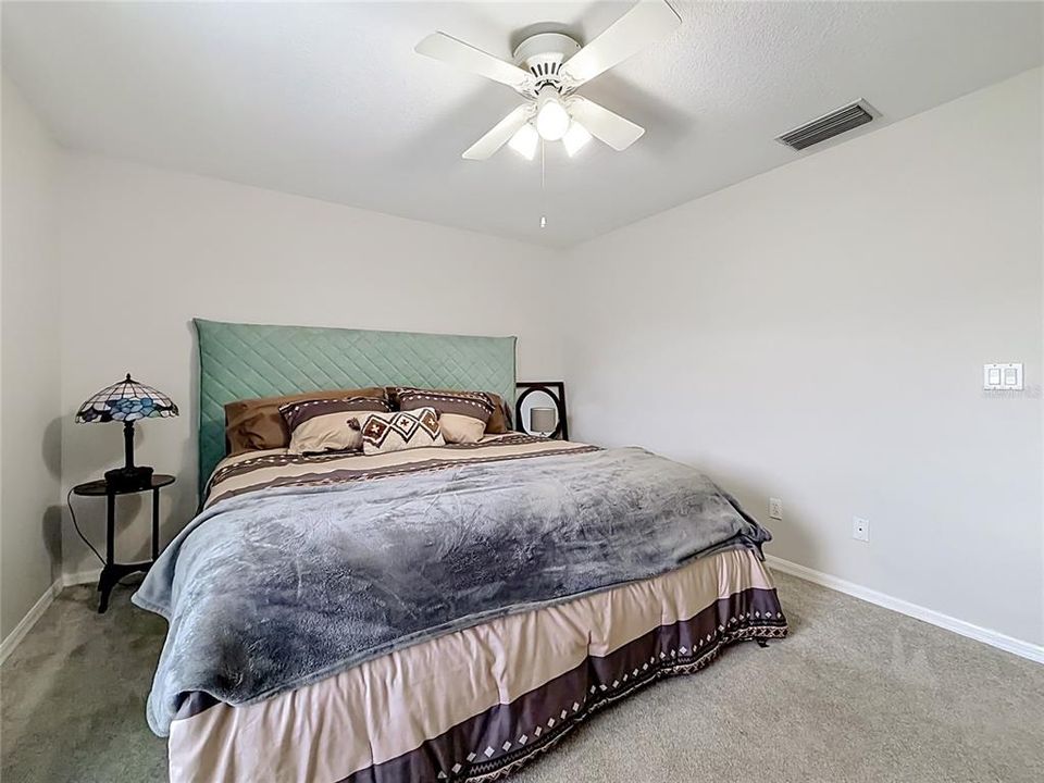 En Venta: $339,900 (3 camas, 2 baños, 1725 Pies cuadrados)