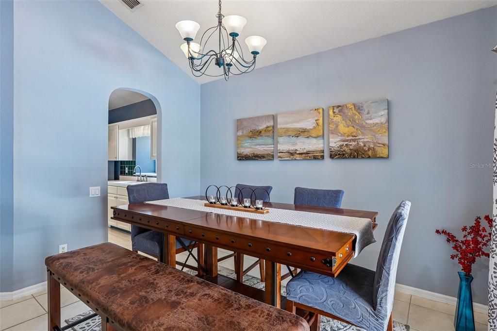 На продажу: $525,000 (3 спален, 2 ванн, 1871 Квадратных фут)