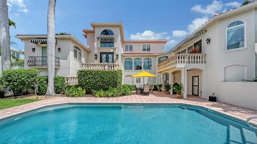For Sale: $3,395,000 (3 beds, 3 baths, 3599 Square Feet)