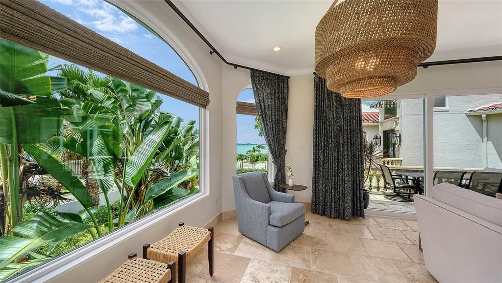 For Sale: $3,395,000 (3 beds, 3 baths, 3599 Square Feet)