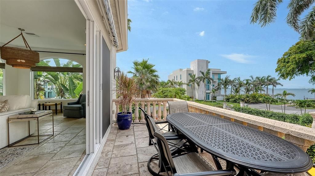 For Sale: $3,395,000 (3 beds, 3 baths, 3599 Square Feet)
