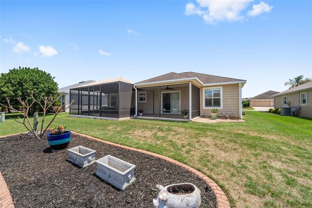 En Venta: $429,000 (3 camas, 2 baños, 1392 Pies cuadrados)