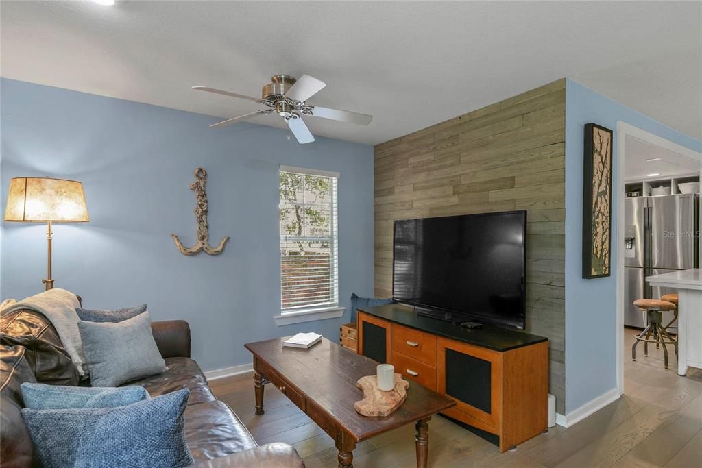 Active With Contract: $598,000 (3 beds, 2 baths, 1528 Square Feet)