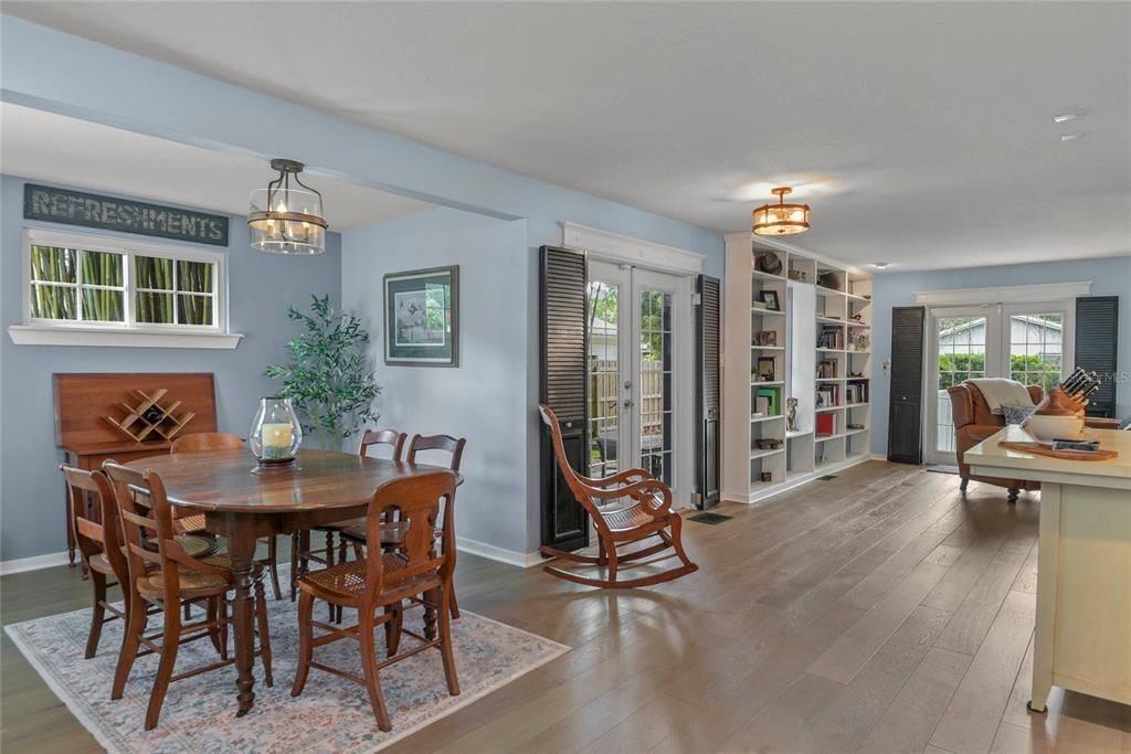 Active With Contract: $598,000 (3 beds, 2 baths, 1528 Square Feet)