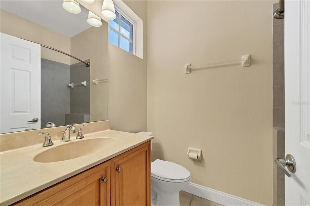 For Sale: $330,000 (3 beds, 2 baths, 1586 Square Feet)