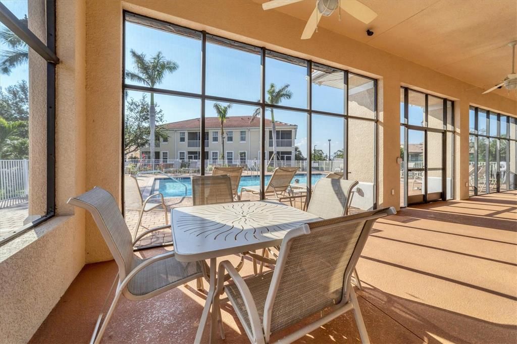 For Sale: $330,000 (3 beds, 2 baths, 1586 Square Feet)