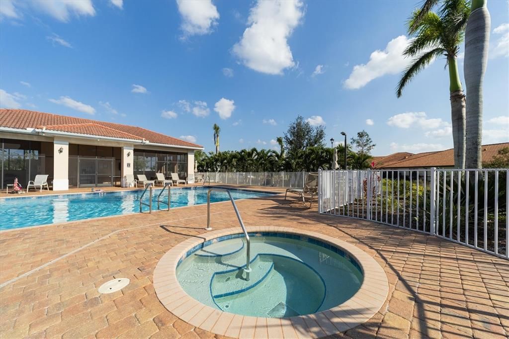 For Sale: $330,000 (3 beds, 2 baths, 1586 Square Feet)