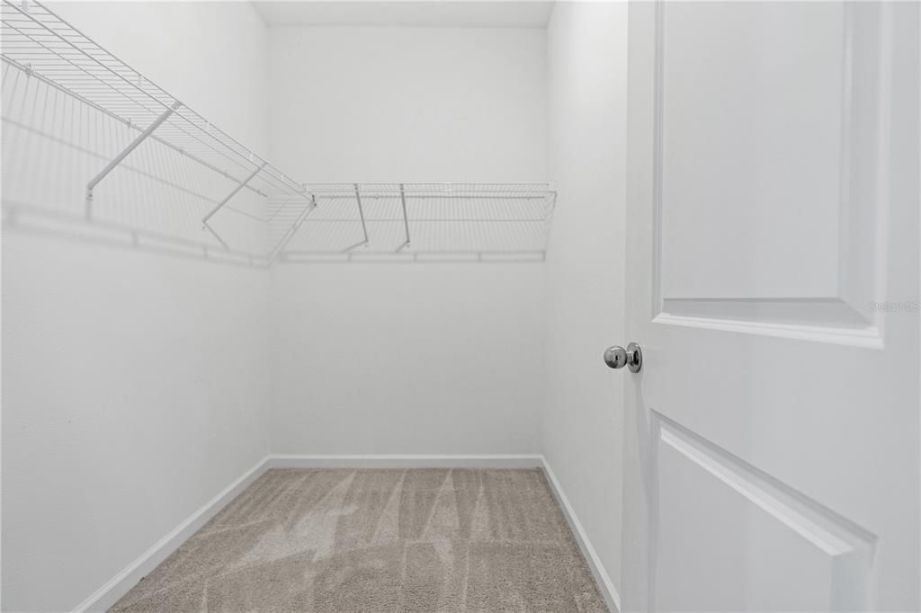 En Renta: $2,600 (4 camas, 3 baños, 2039 Pies cuadrados)