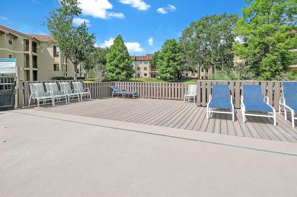 For Rent: $1,650 (2 beds, 2 baths, 937 Square Feet)