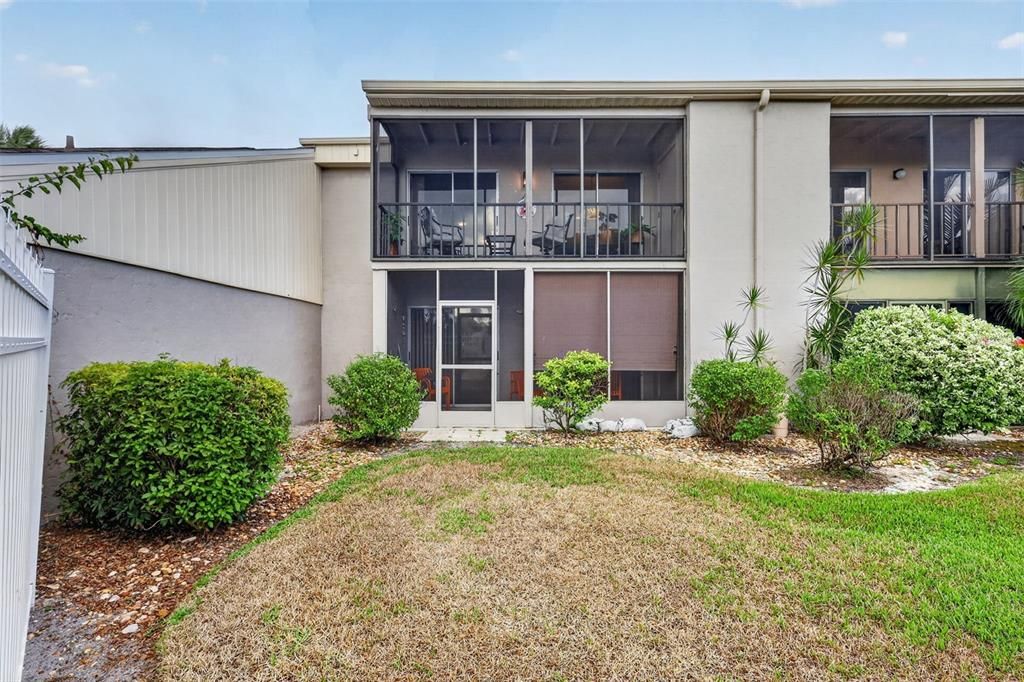 En Venta: $129,900 (2 camas, 2 baños, 1025 Pies cuadrados)