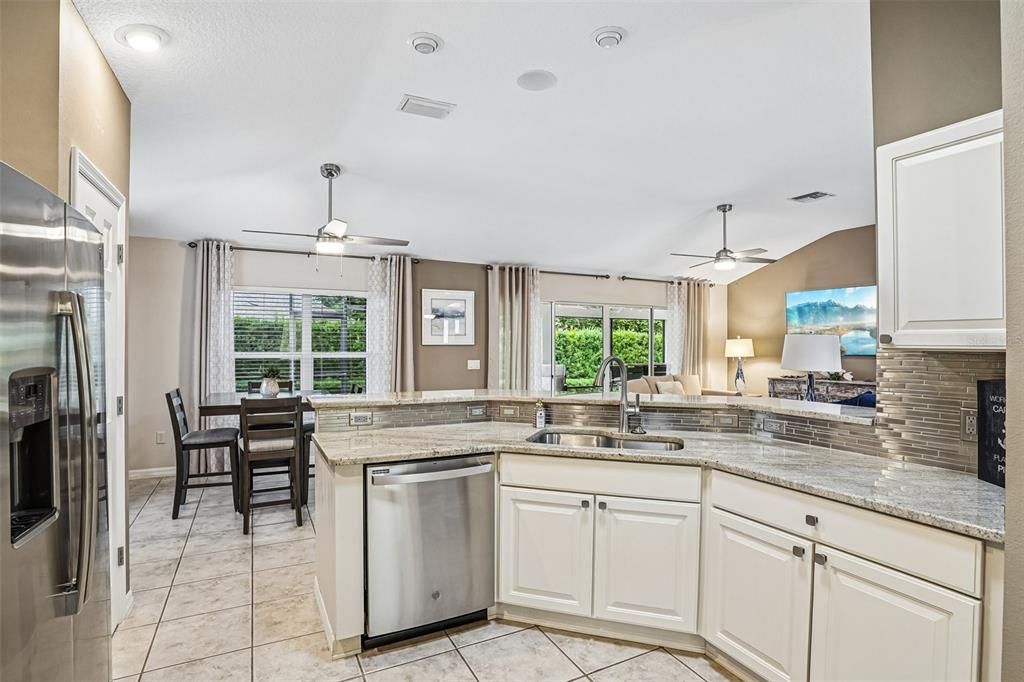 En Venta: $499,999 (3 camas, 2 baños, 2036 Pies cuadrados)