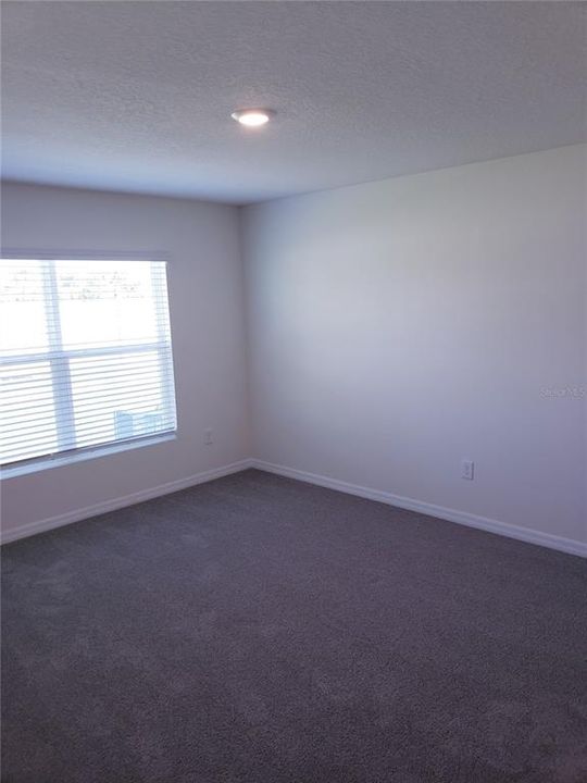 En Renta: $2,500 (4 camas, 2 baños, 1827 Pies cuadrados)