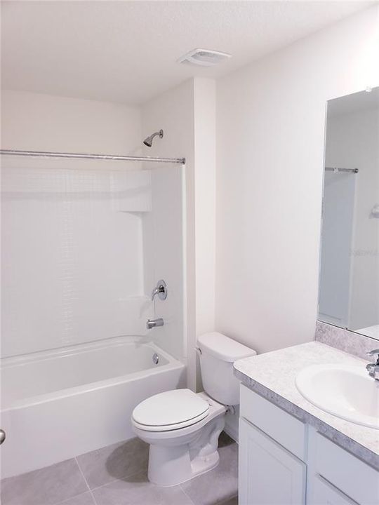 En Renta: $2,500 (4 camas, 2 baños, 1827 Pies cuadrados)