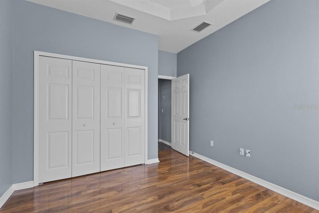 For Sale: $425,000 (3 beds, 2 baths, 1785 Square Feet)