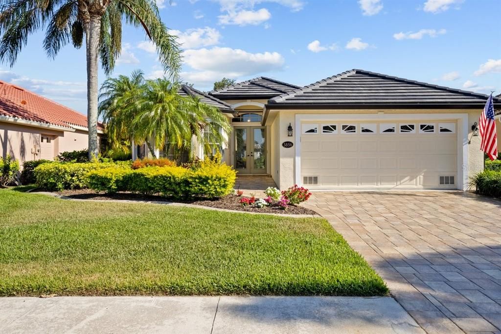 For Sale: $425,000 (3 beds, 2 baths, 1785 Square Feet)