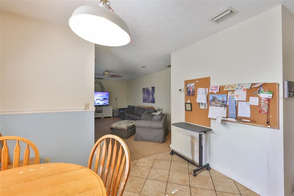 For Sale: $425,000 (4 beds, 2 baths, 2736 Square Feet)