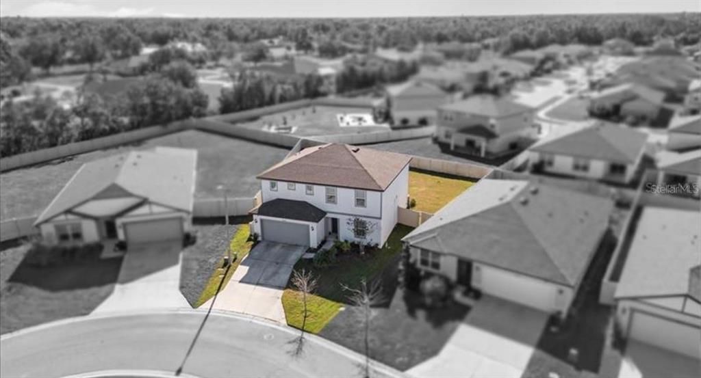 For Sale: $415,000 (5 beds, 3 baths, 2537 Square Feet)